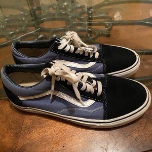 Low Top Vans Size 8